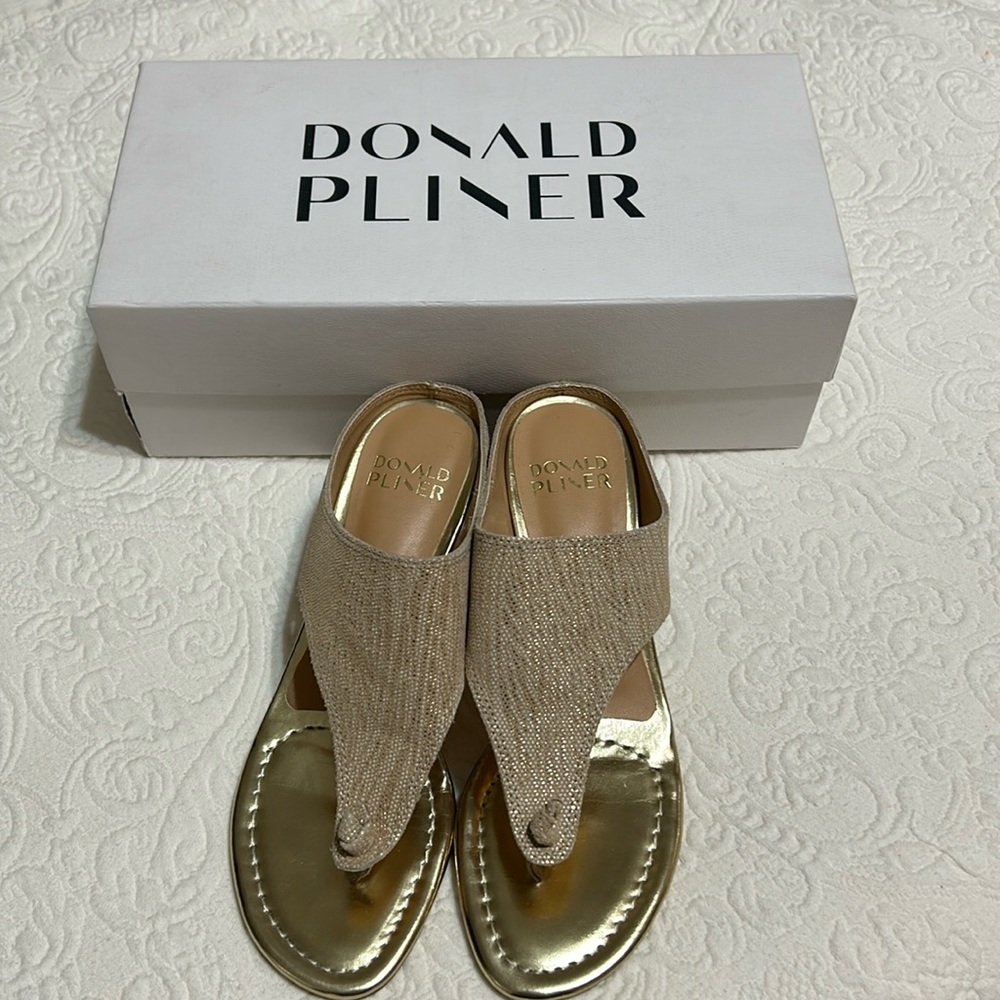 Donald Pliner metallic sandal